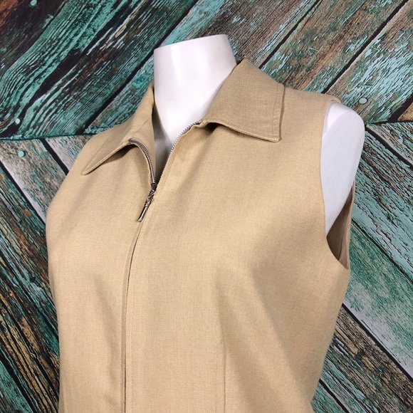 DW36 - HAROLD'S| Tan Zipper Vest - 6 - Picture 2 of 6